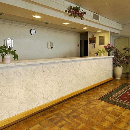 Knights Inn Rantoul מראה חיצוני תמונה